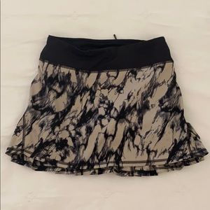 Lululemon Running Skirt size 2